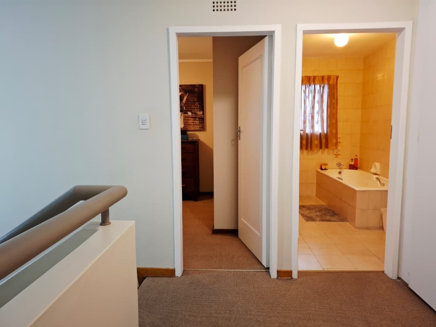 3 Bedroom Property for Sale in Waverley Free State